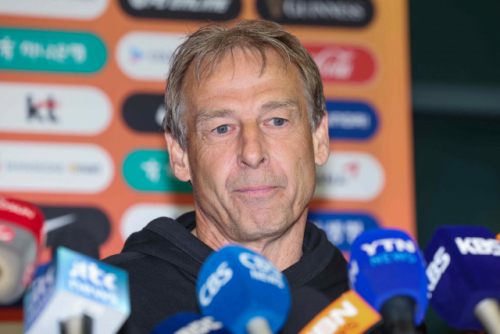 Kwon Seong-dong demande le limogeage de l’entraîneur de l’équipe nationale de football de Klinsmann