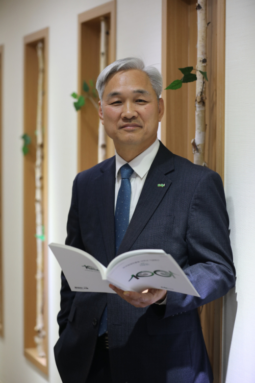 [월요칼럼]산림의 시대, 다시 출발선에 서다 - 뉴스 썸네일 이미지