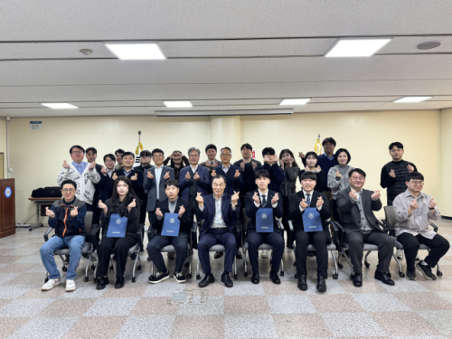 [포토뉴스]강원신용보증재단, 신입직원 임용식 - 뉴스 썸네일 이미지