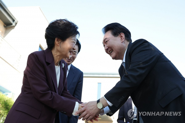 힘난다 이미지